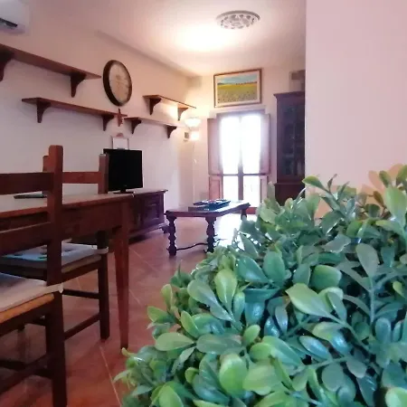 Calloni Franceschini Apartment Palaia